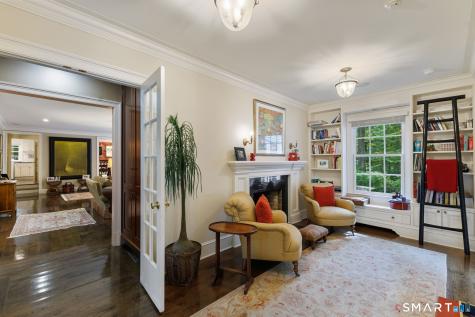 758 Smith Ridge Road New Canaan CT 06840