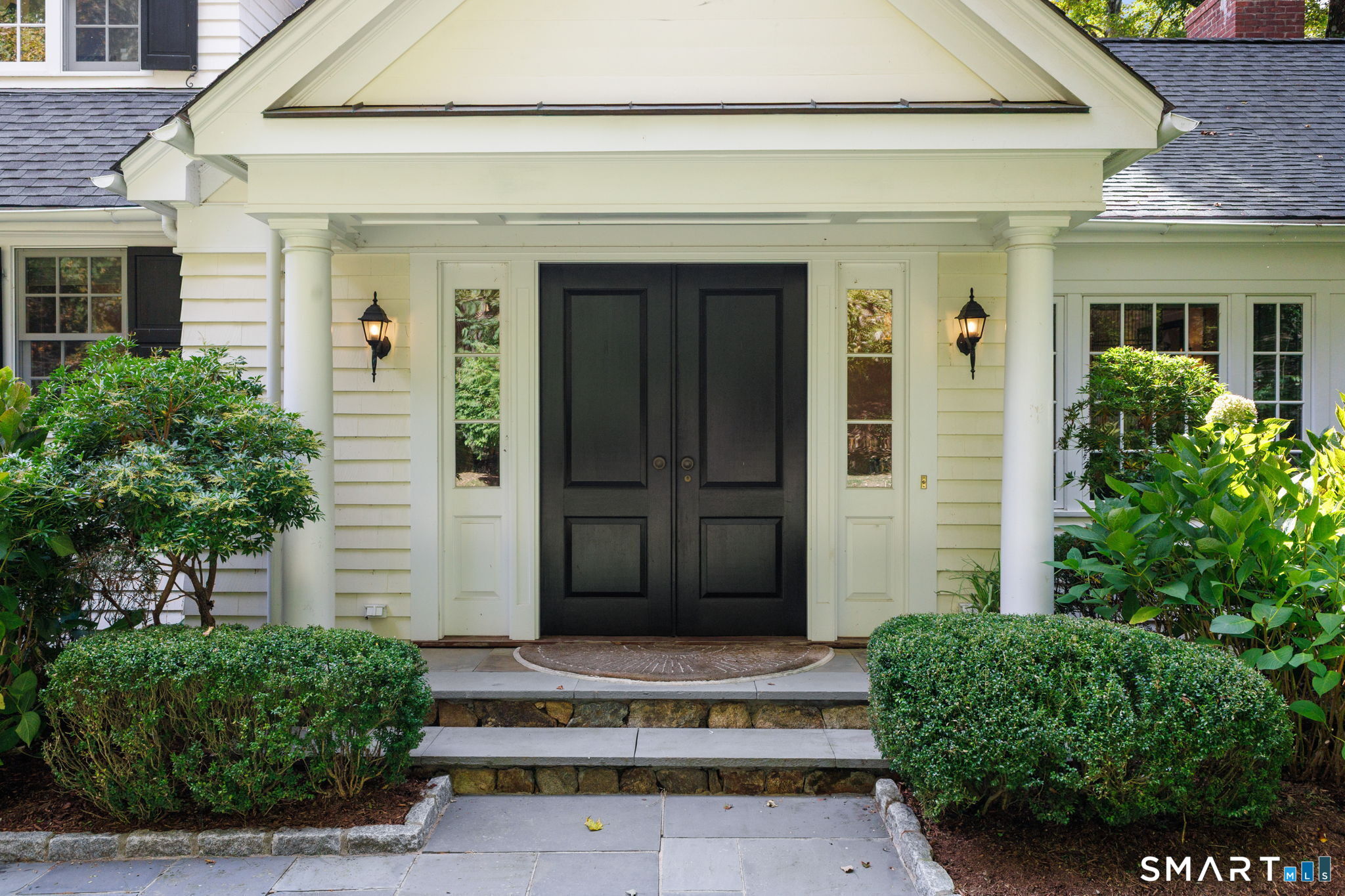 758 Smith Ridge Road New Canaan CT 06840