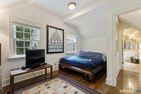 758 Smith Ridge Road New Canaan CT 06840