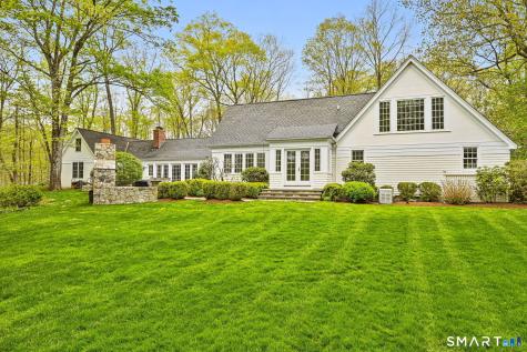 758 Smith Ridge Road New Canaan CT 06840