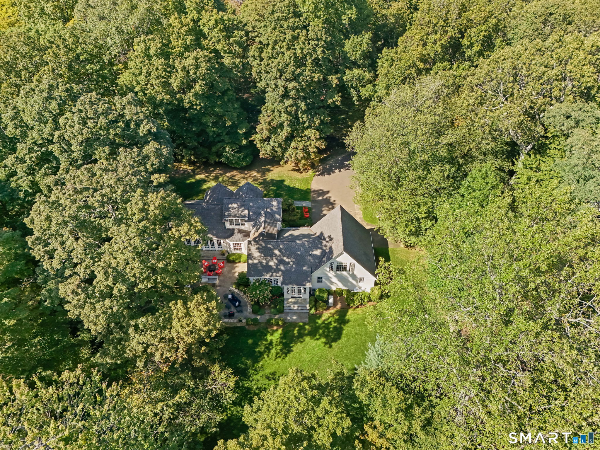 758 Smith Ridge Road New Canaan CT 06840