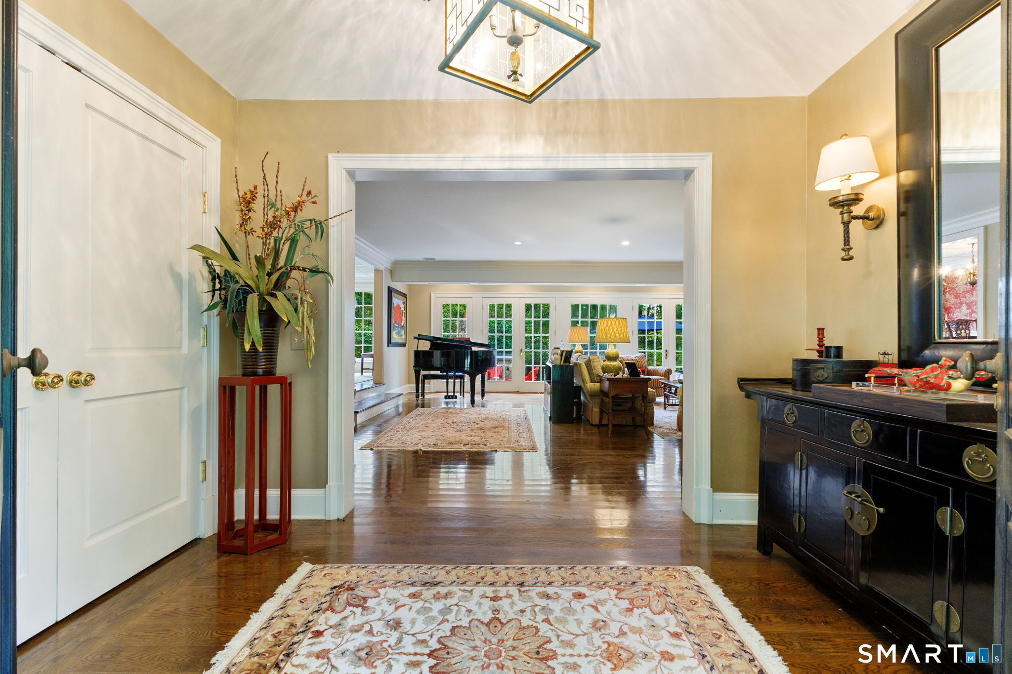 758 Smith Ridge Road New Canaan CT 06840