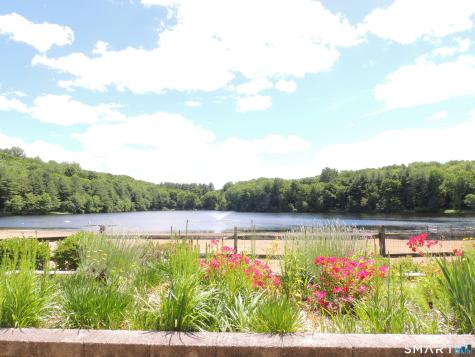 95 Bart Road Monroe CT 06468