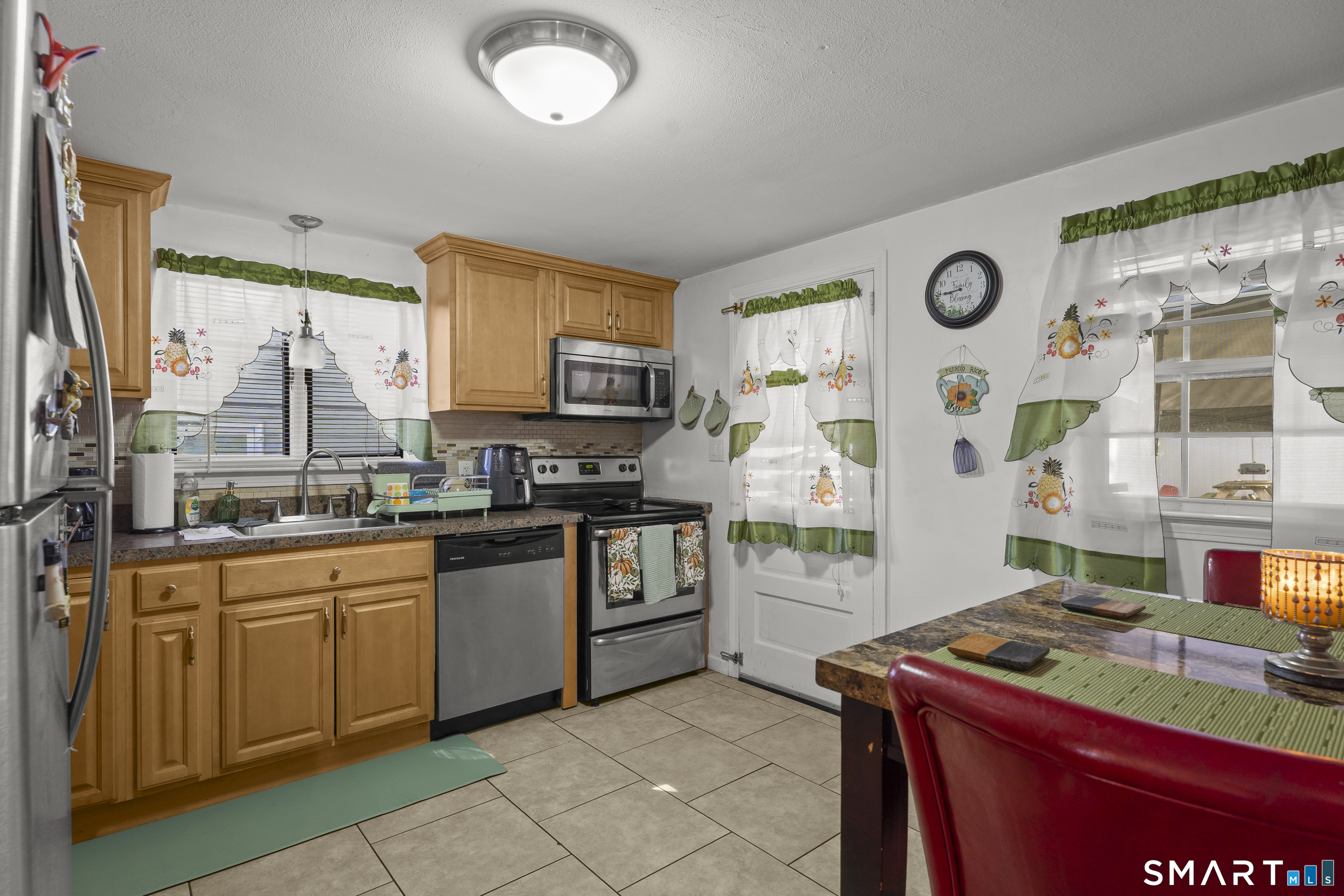 88 Hollywood Avenue Hartford CT 06110