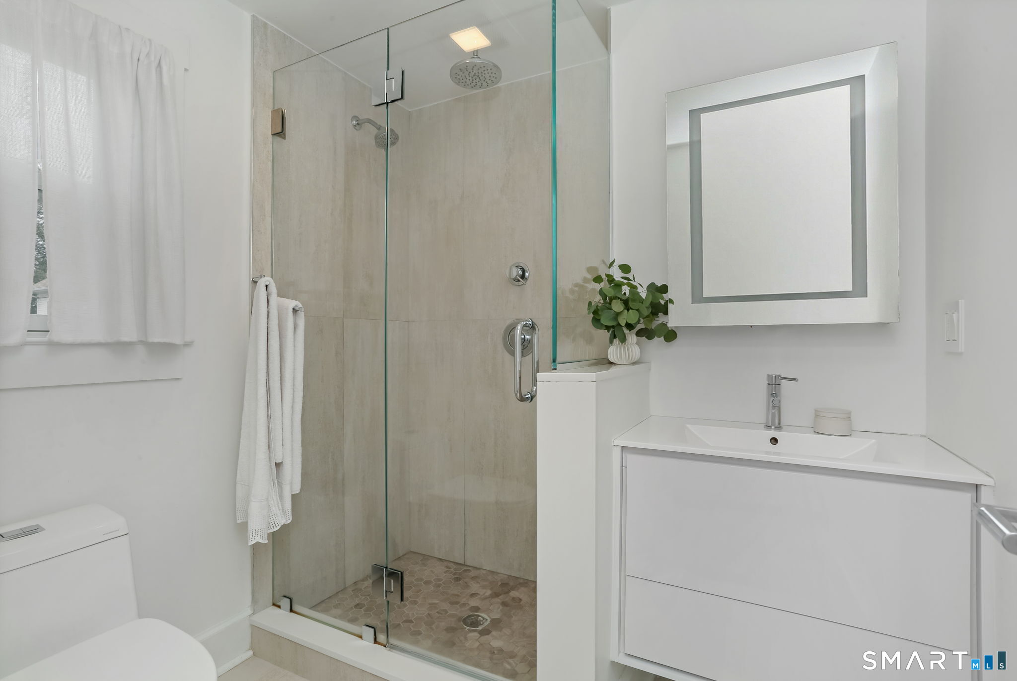 13 Mortimer Drive Greenwich CT 06870