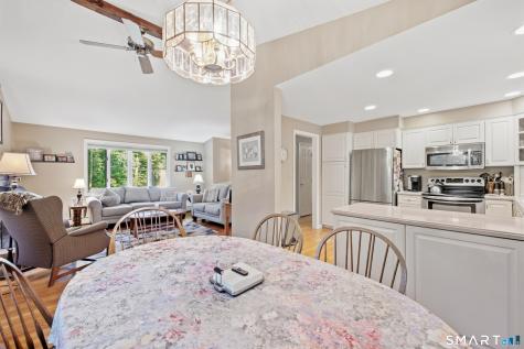19 Crestwood Drive East Hampton CT 06424