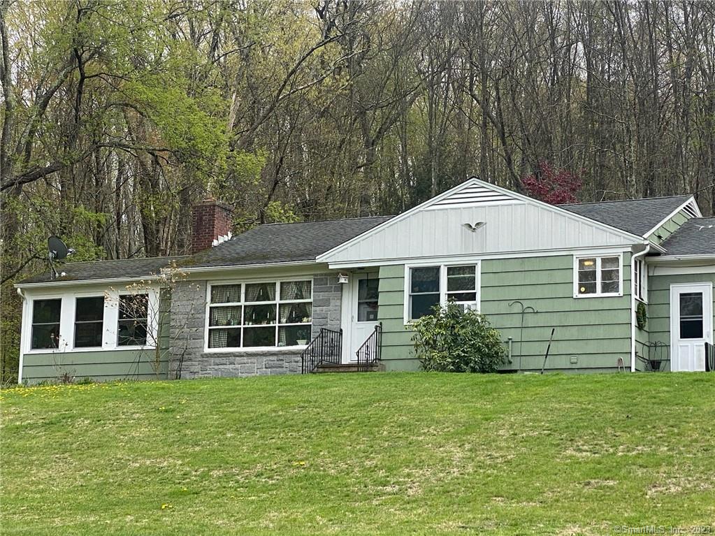 28 White Deer Rocks Road Woodbury CT 06798