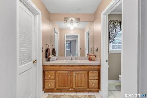 460 Stonehouse Road Trumbull CT 06611