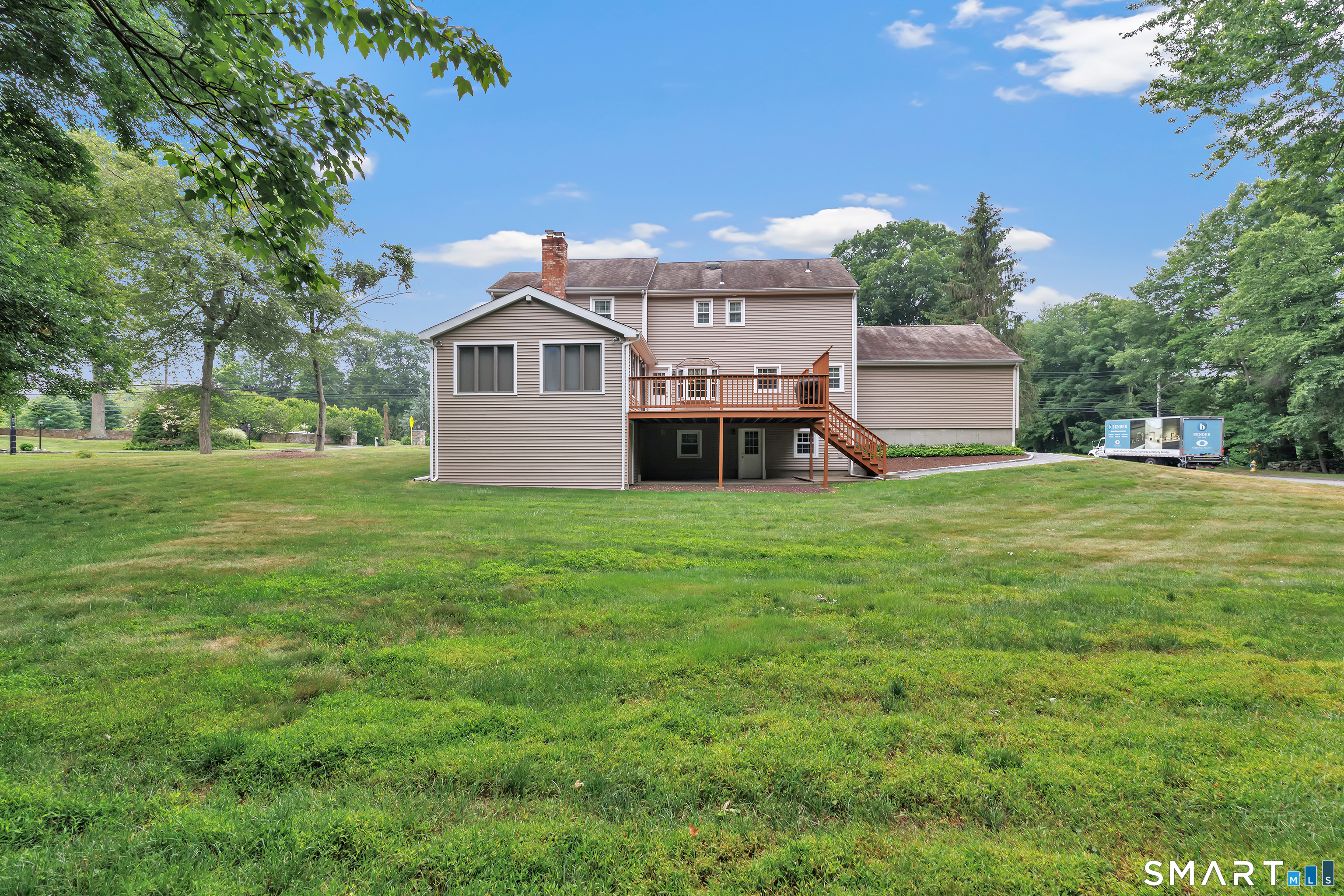 460 Stonehouse Road Trumbull CT 06611