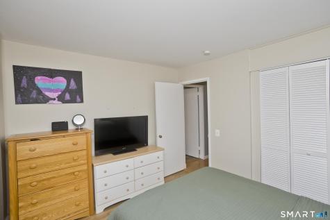 87 Jackson Road Enfield CT 06082