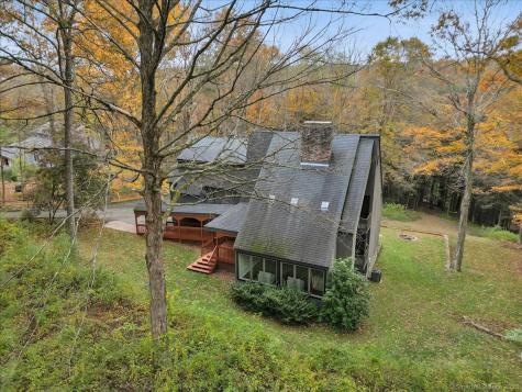 17 Ridgewood Drive Marlborough CT 06447