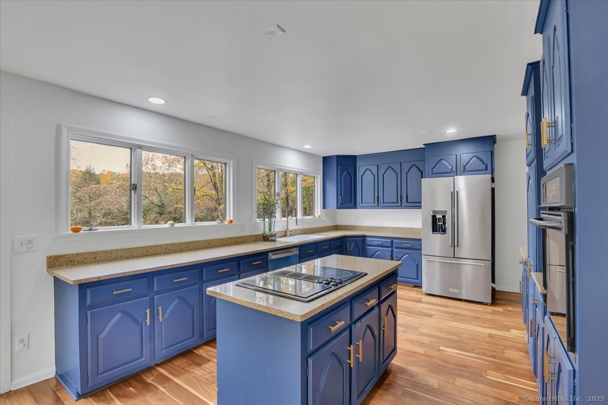 17 Ridgewood Drive Marlborough CT 06447