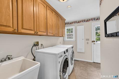 80 Belknap Road West Hartford CT 06117