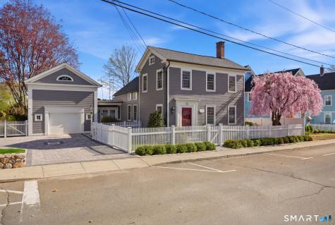 25 Pratt Street Essex CT 06426