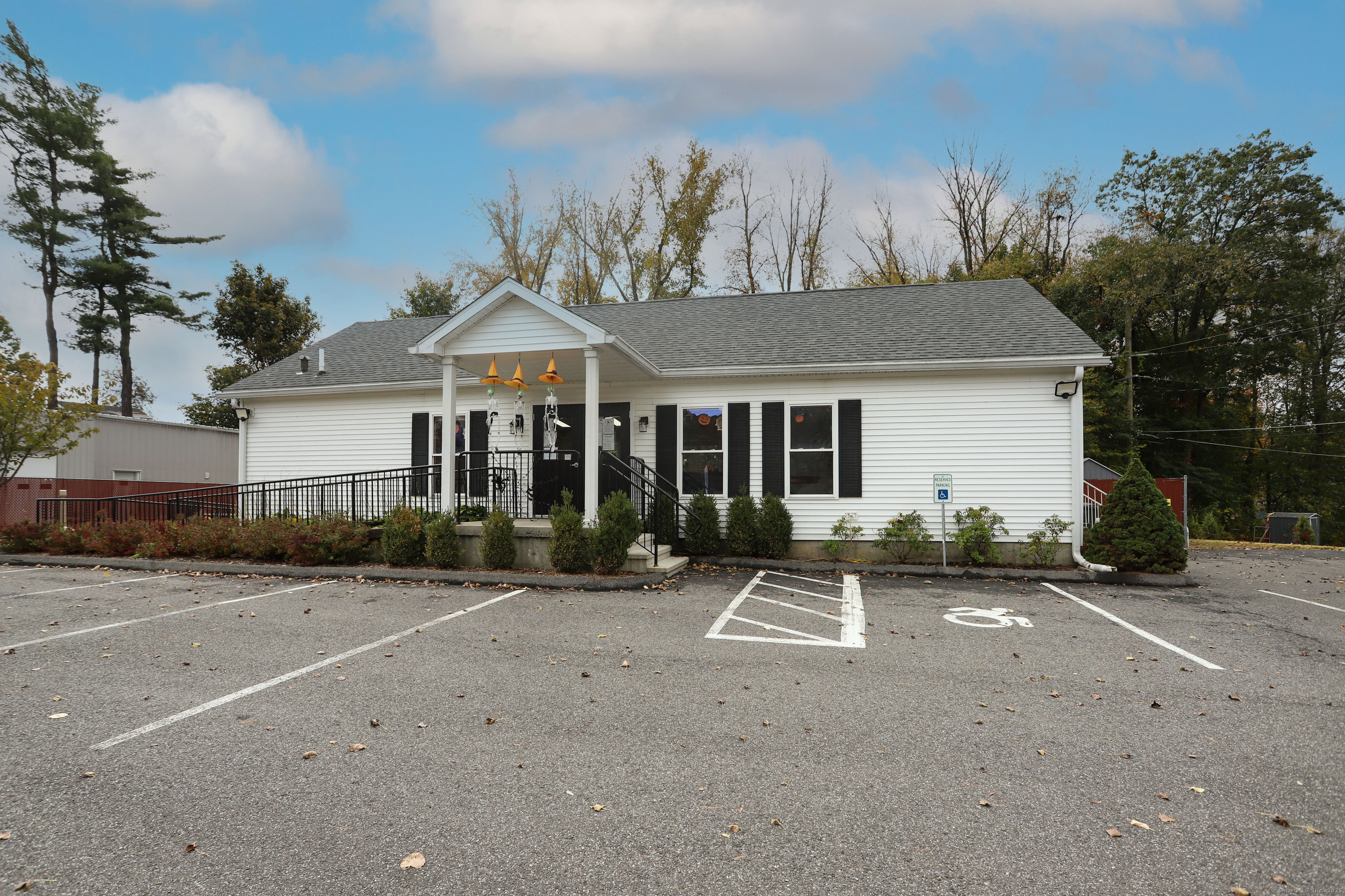 31 Greenlawn Drive Danbury CT 06810