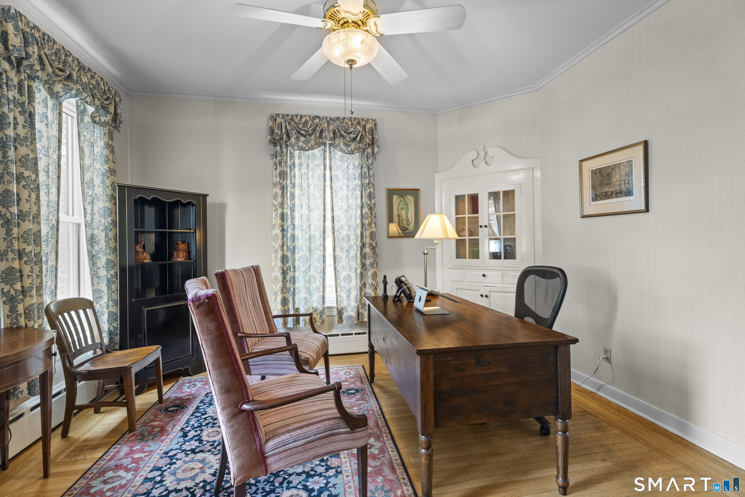 32 East Main Street Stonington CT 06355