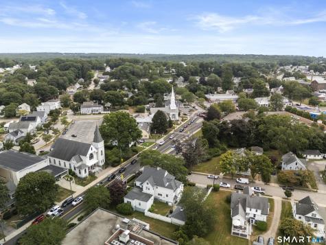 32 East Main Street Stonington CT 06355