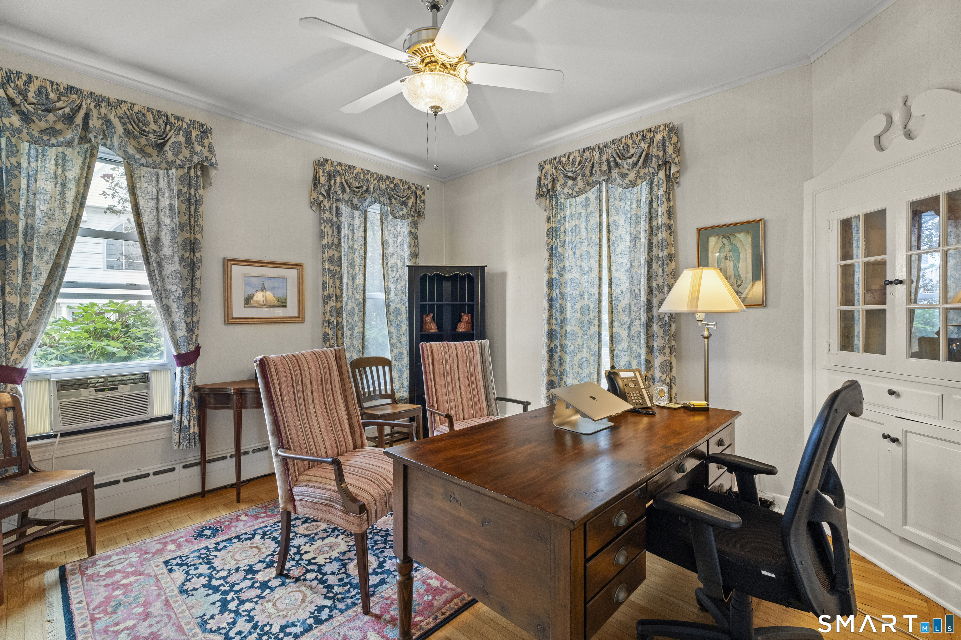 32 East Main Street Stonington CT 06355