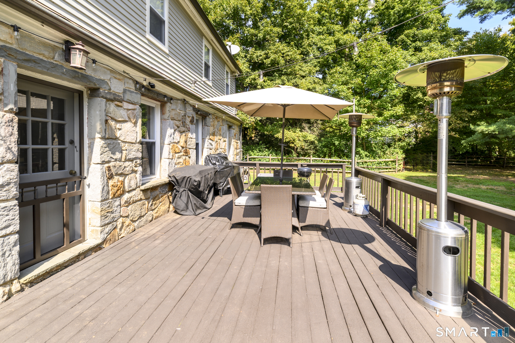 370 Pepper Street Monroe CT 06468