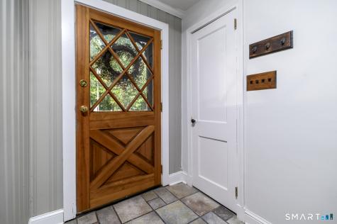 370 Pepper Street Monroe CT 06468