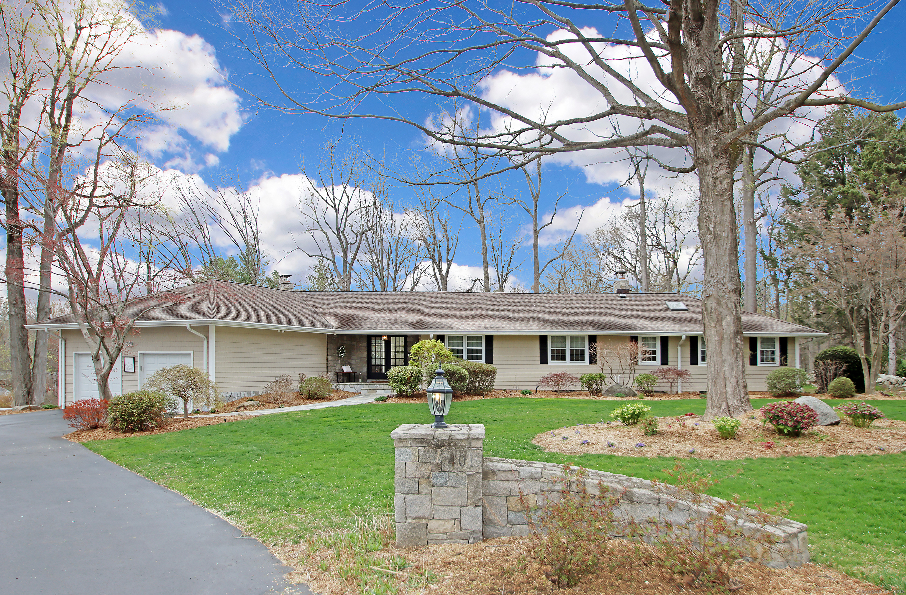 401 Hilltop Road Orange CT 06477