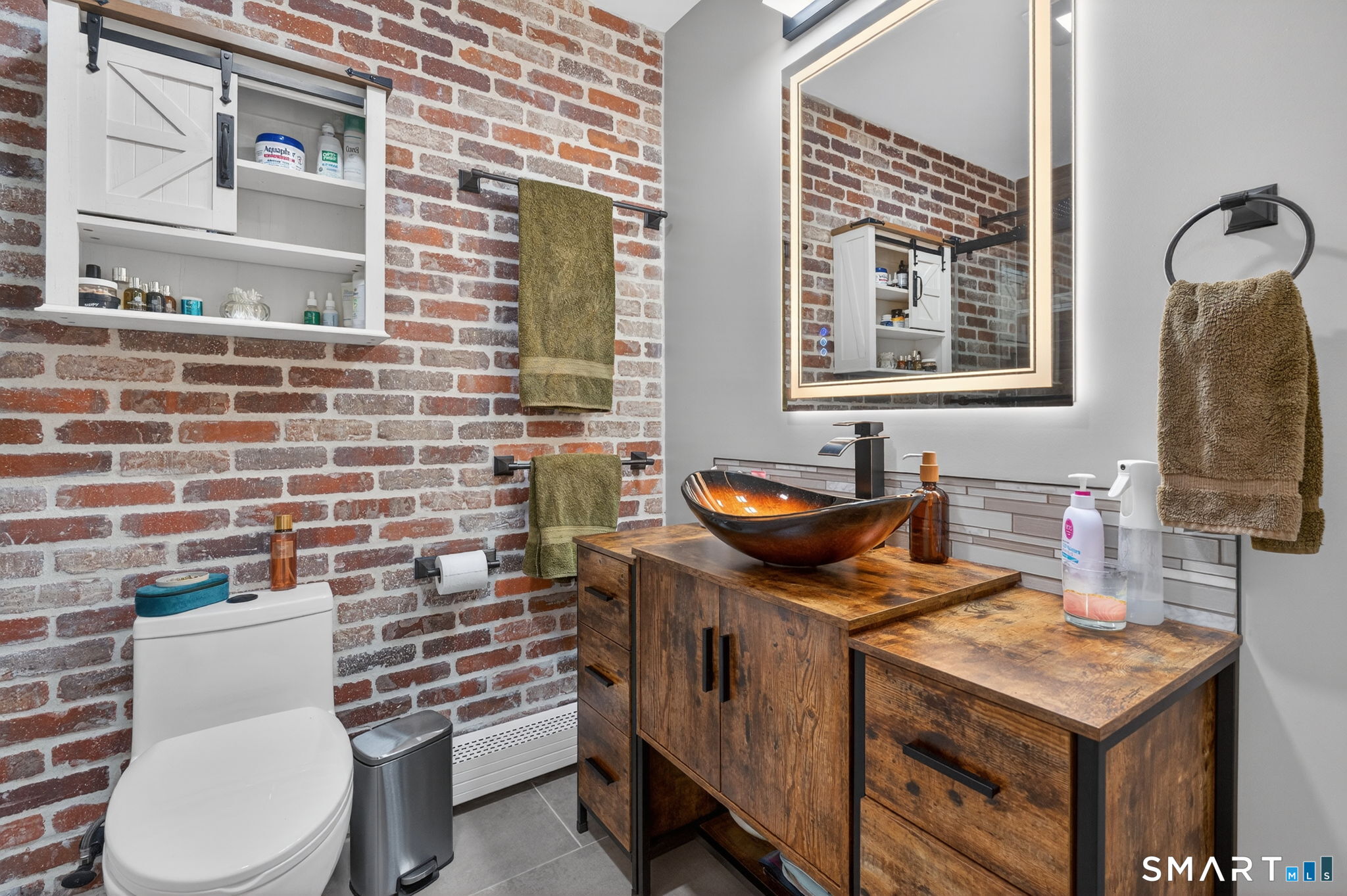 31 Longmeadows Road Wilton CT 06897