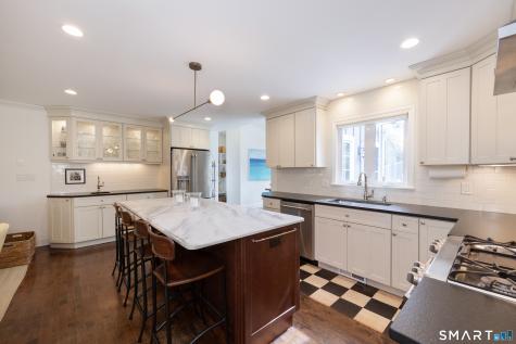 51 Neck Road Madison CT 06443