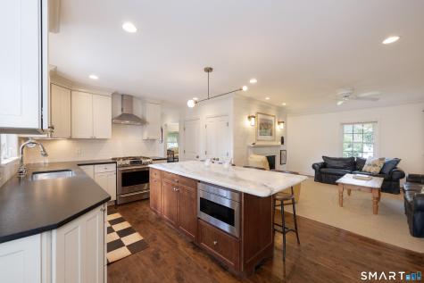 51 Neck Road Madison CT 06443