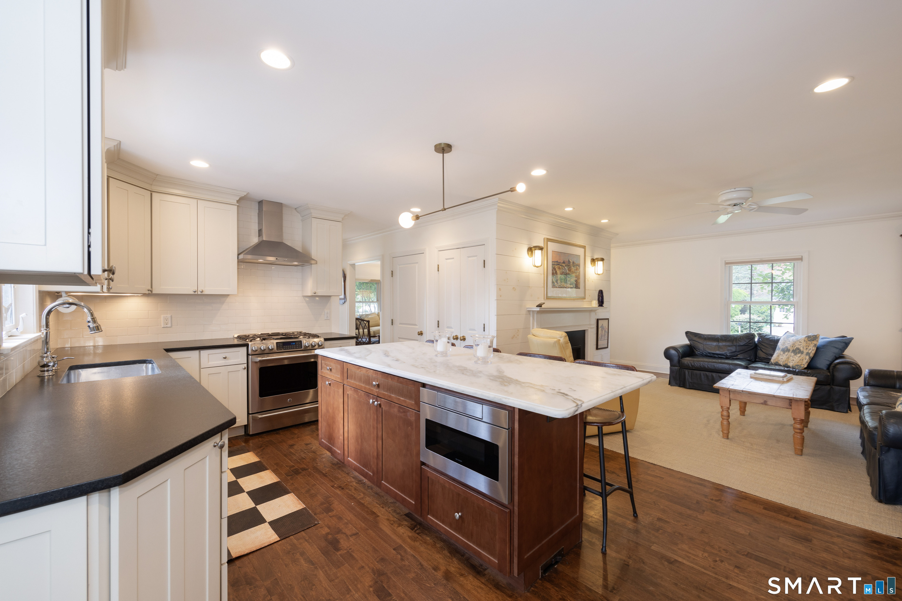 51 Neck Road Madison CT 06443