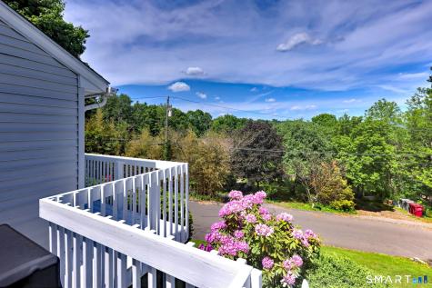 92 Melbourne Court Naugatuck CT 06770