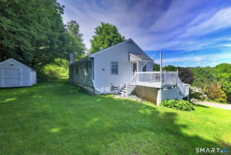 92 Melbourne Court Naugatuck CT 06770