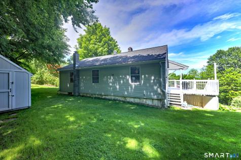 92 Melbourne Court Naugatuck CT 06770