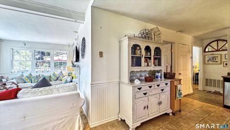 8 Kenn Road Old Saybrook CT 06475