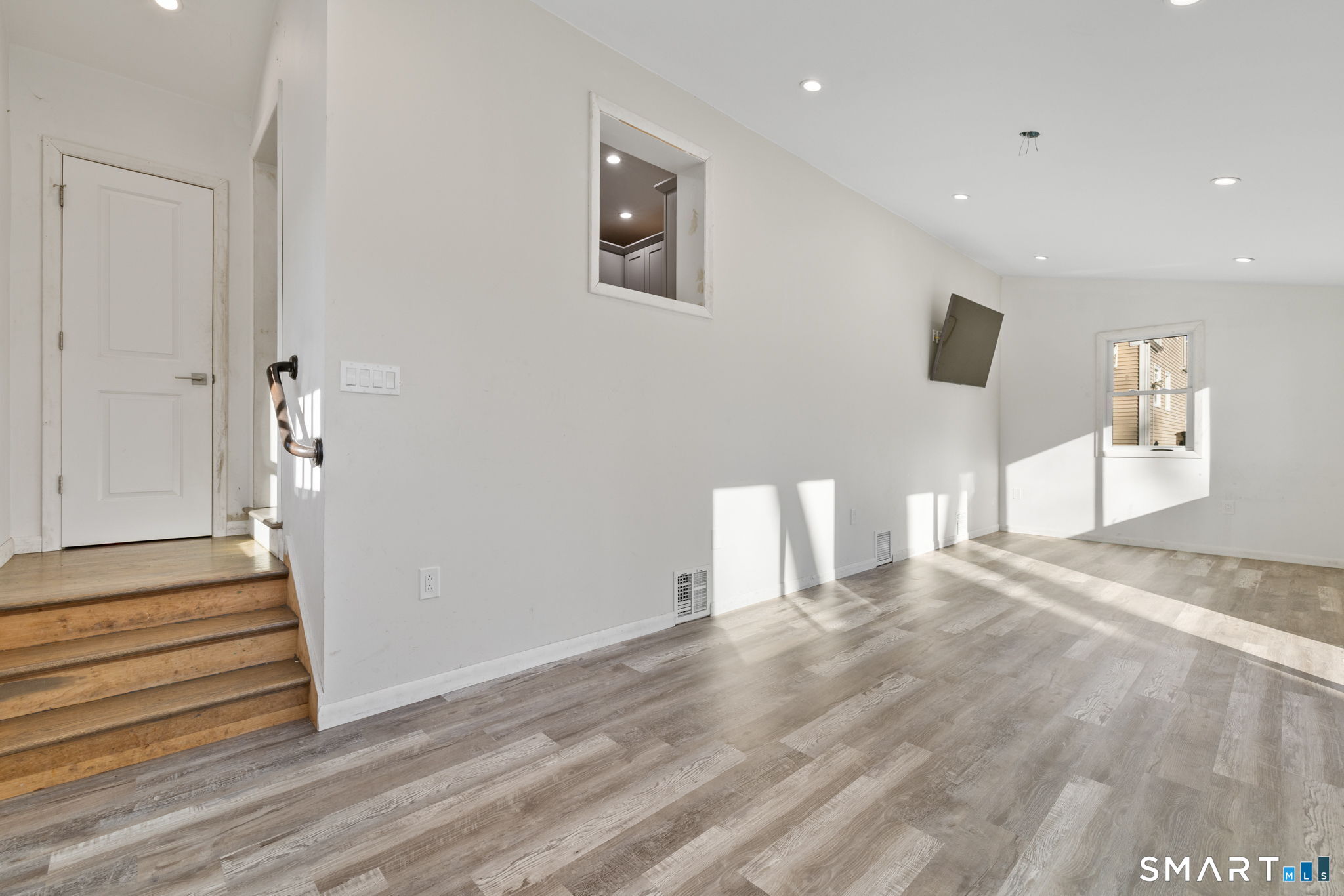 247 Chester Street East Hartford CT 06108