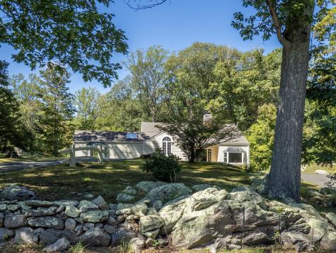 211 Old Branchville Road Ridgefield CT 06877