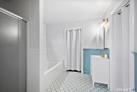 44 Cricket Lane Fairfield CT 06825