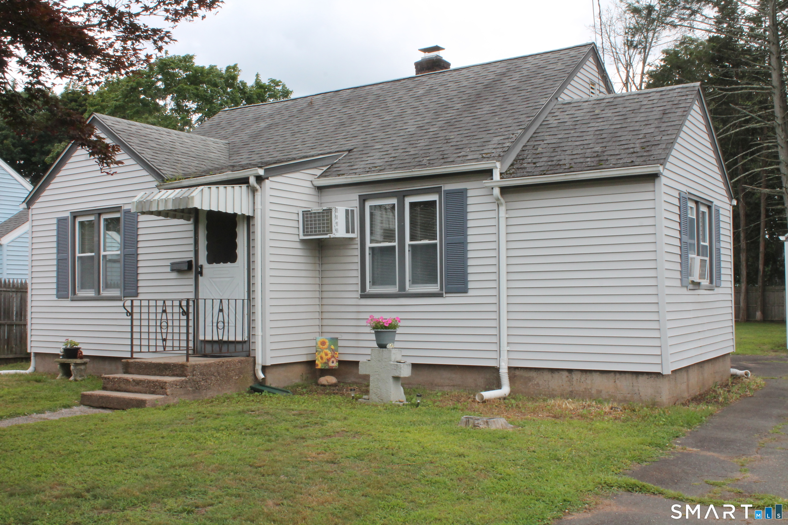 54 May Street Meriden CT 06451
