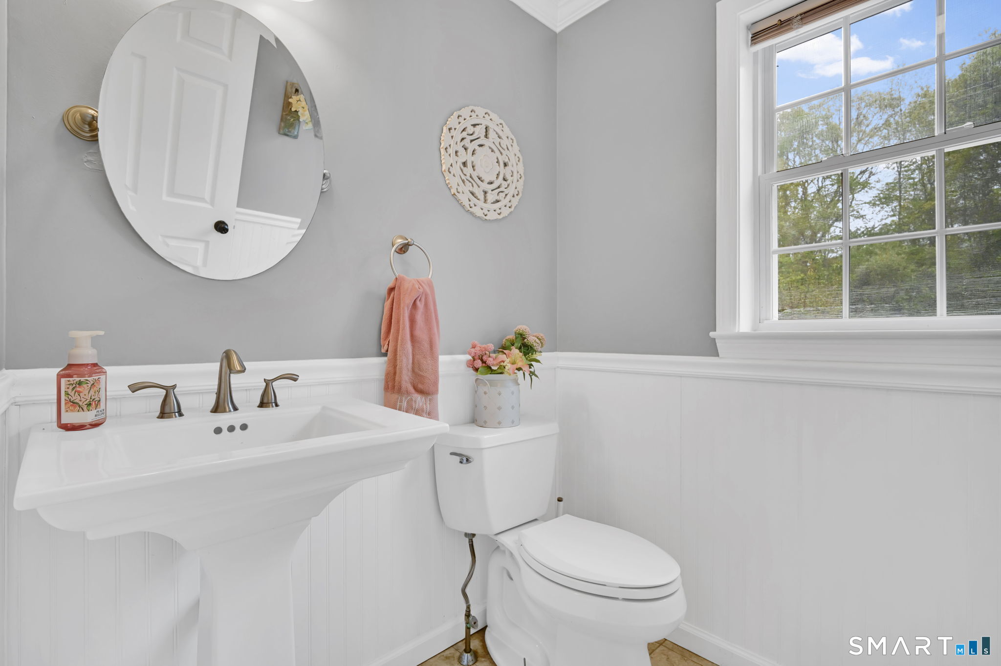 5 Tuckers Run Ledyard CT 06339