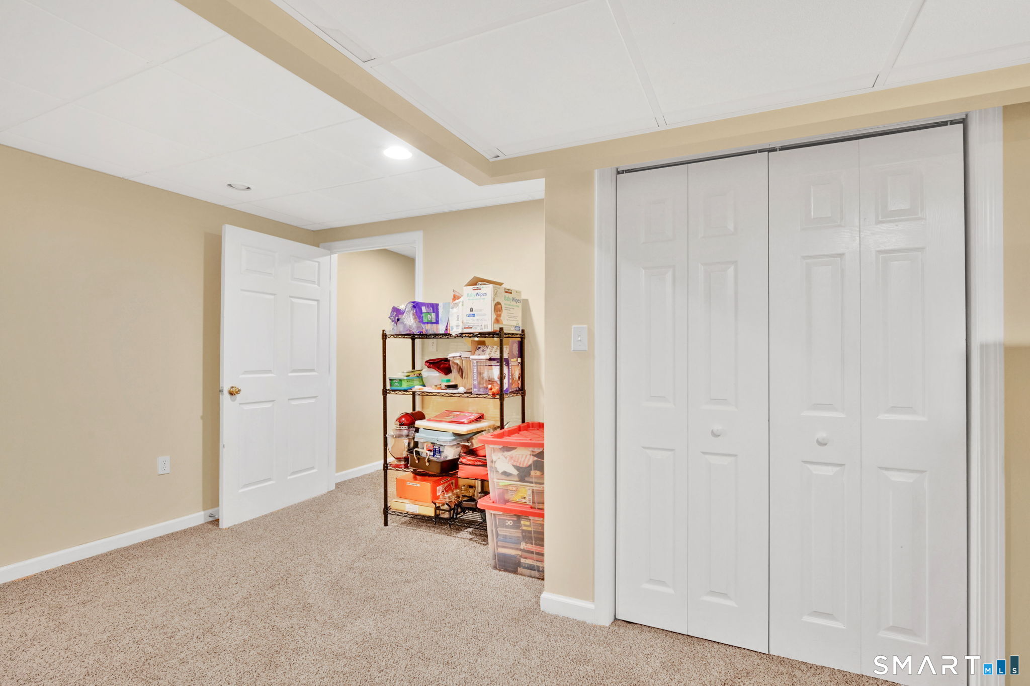 5 Tuckers Run Ledyard CT 06339