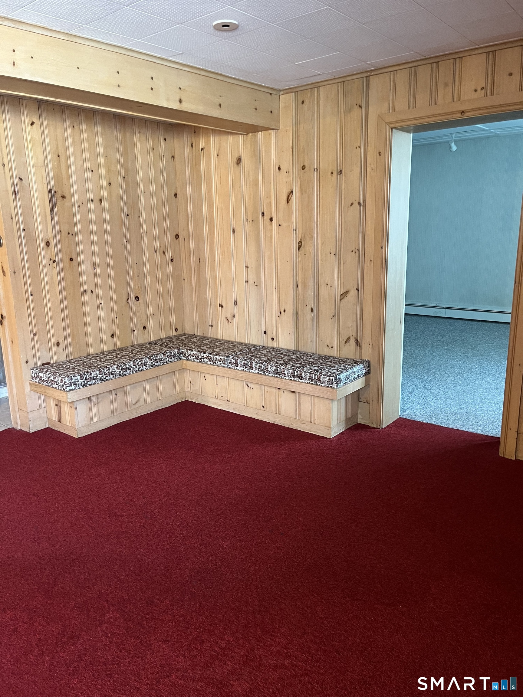 37 Van Den Noort Street Putnam CT 06260