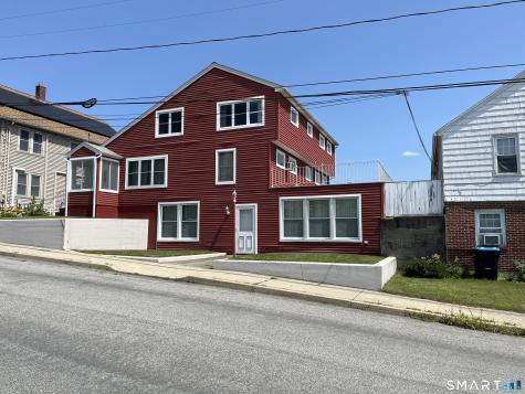 37 Van Den Noort Street Putnam CT 06260
