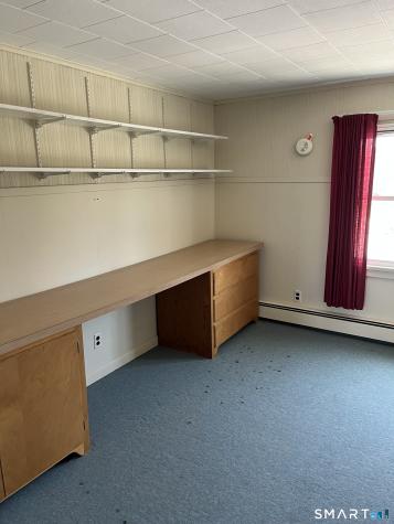 37 Van Den Noort Street Putnam CT 06260