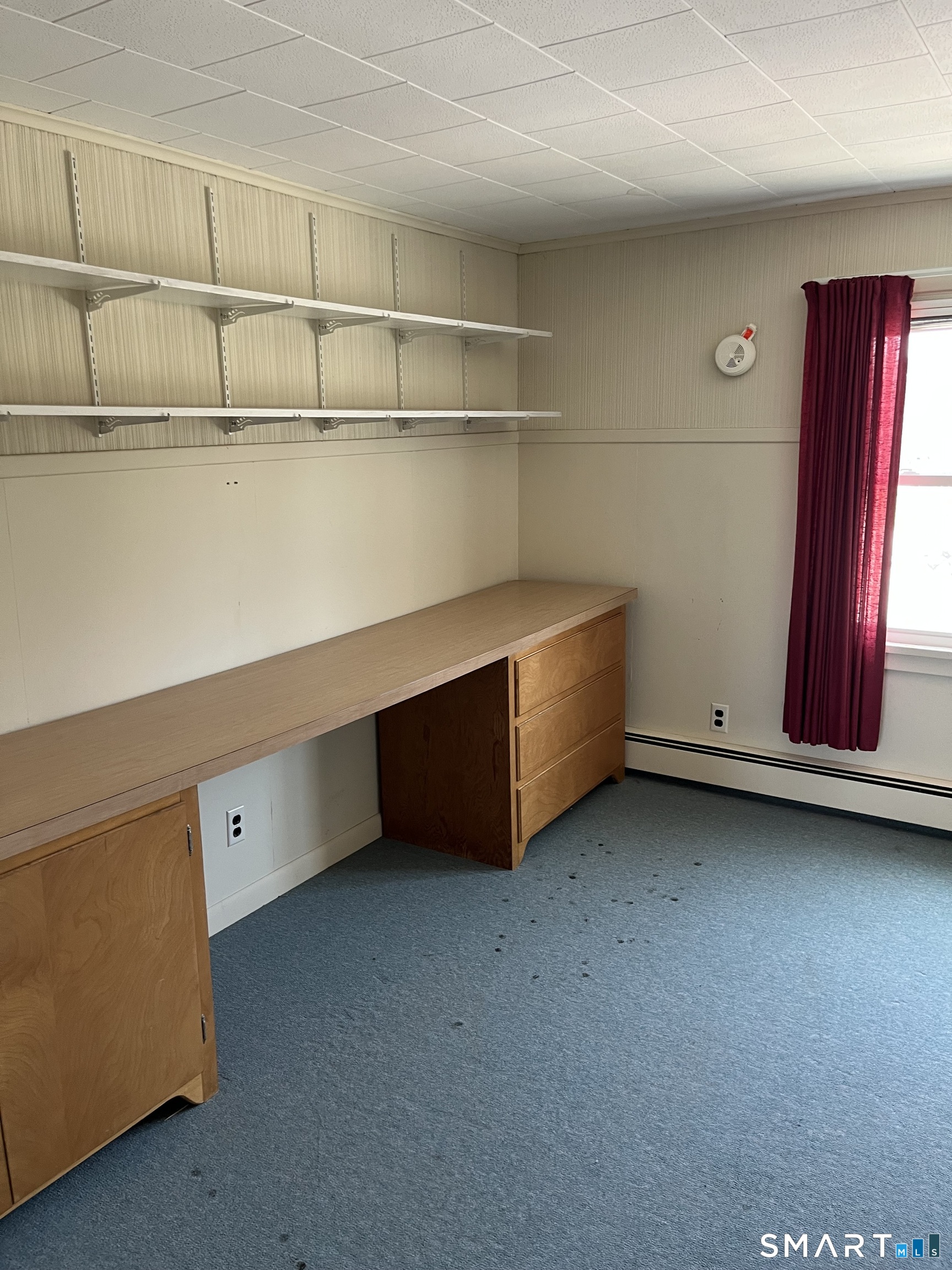 37 Van Den Noort Street Putnam CT 06260
