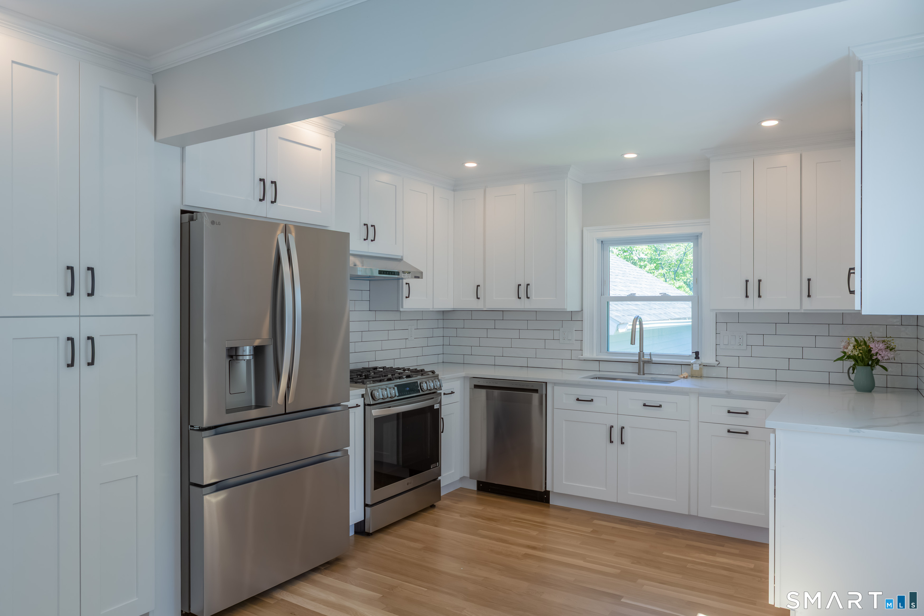 21 Bertrose Avenue Milford CT 06460