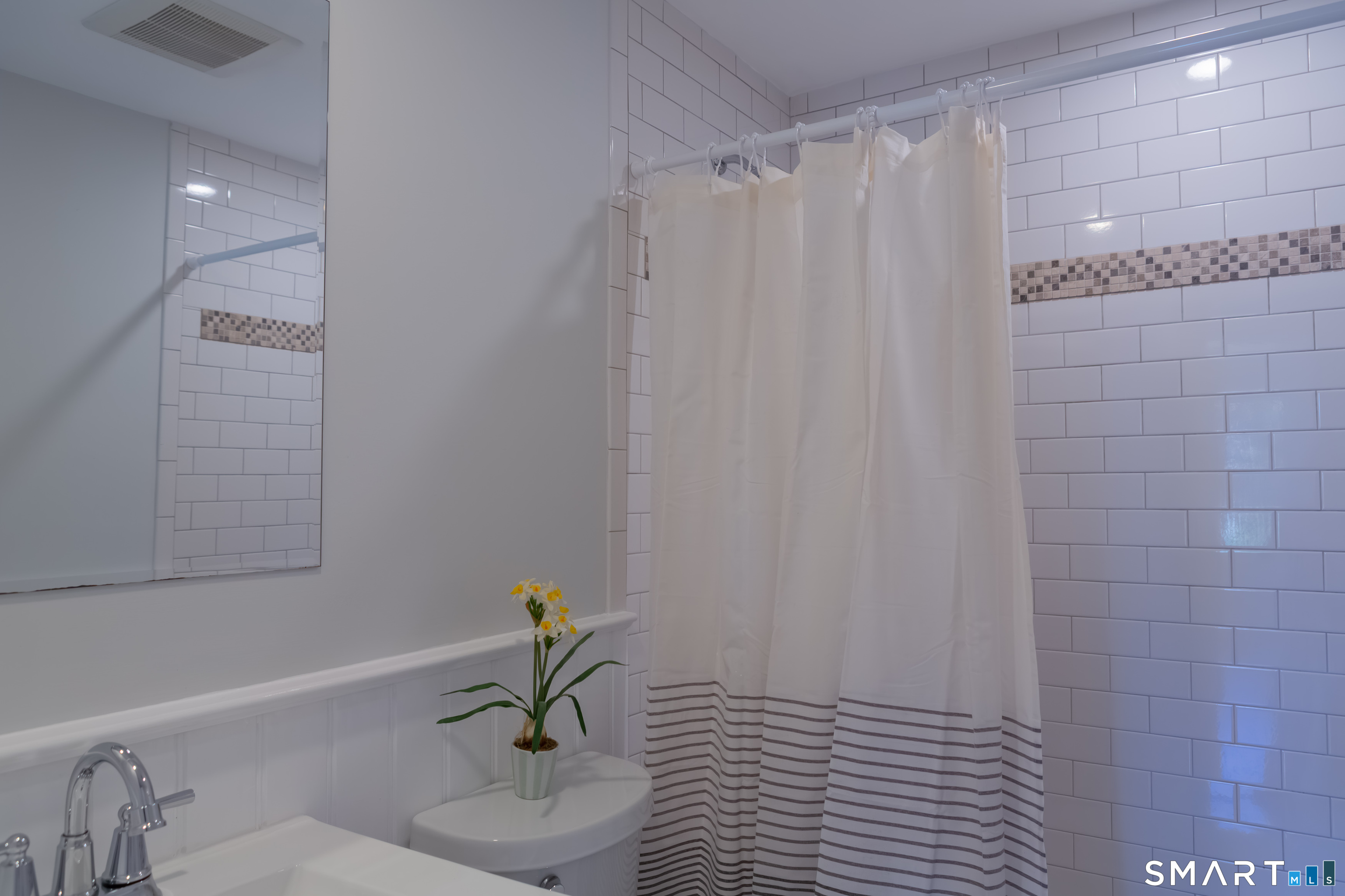 21 Bertrose Avenue Milford CT 06460
