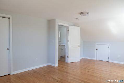 21 Bertrose Avenue Milford CT 06460