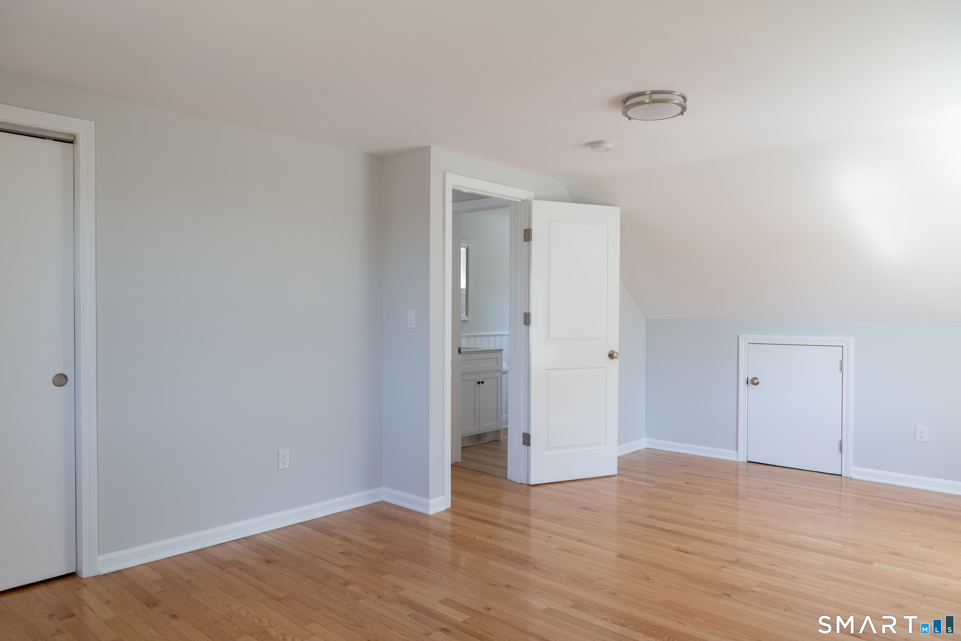 21 Bertrose Avenue Milford CT 06460