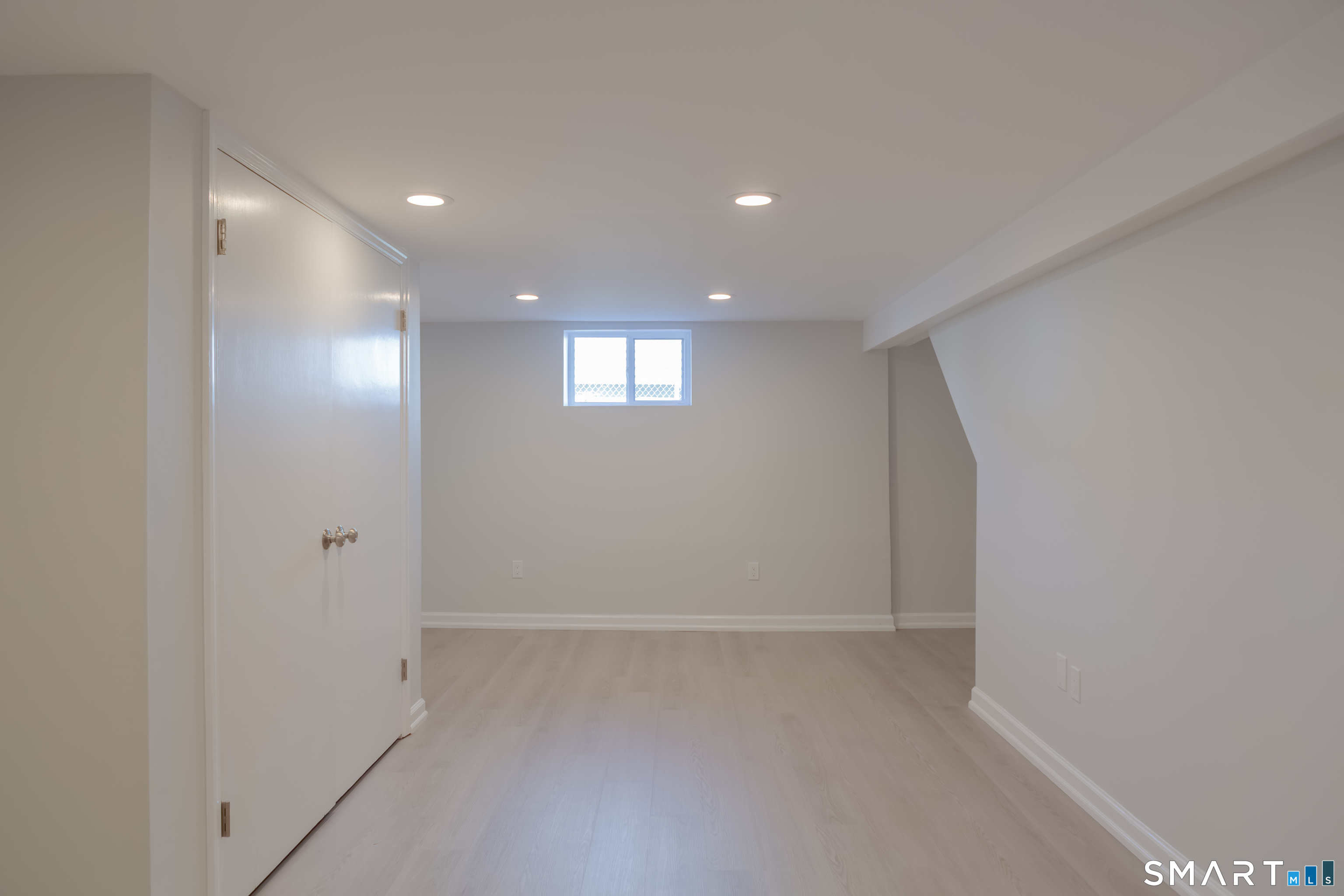 21 Bertrose Avenue Milford CT 06460