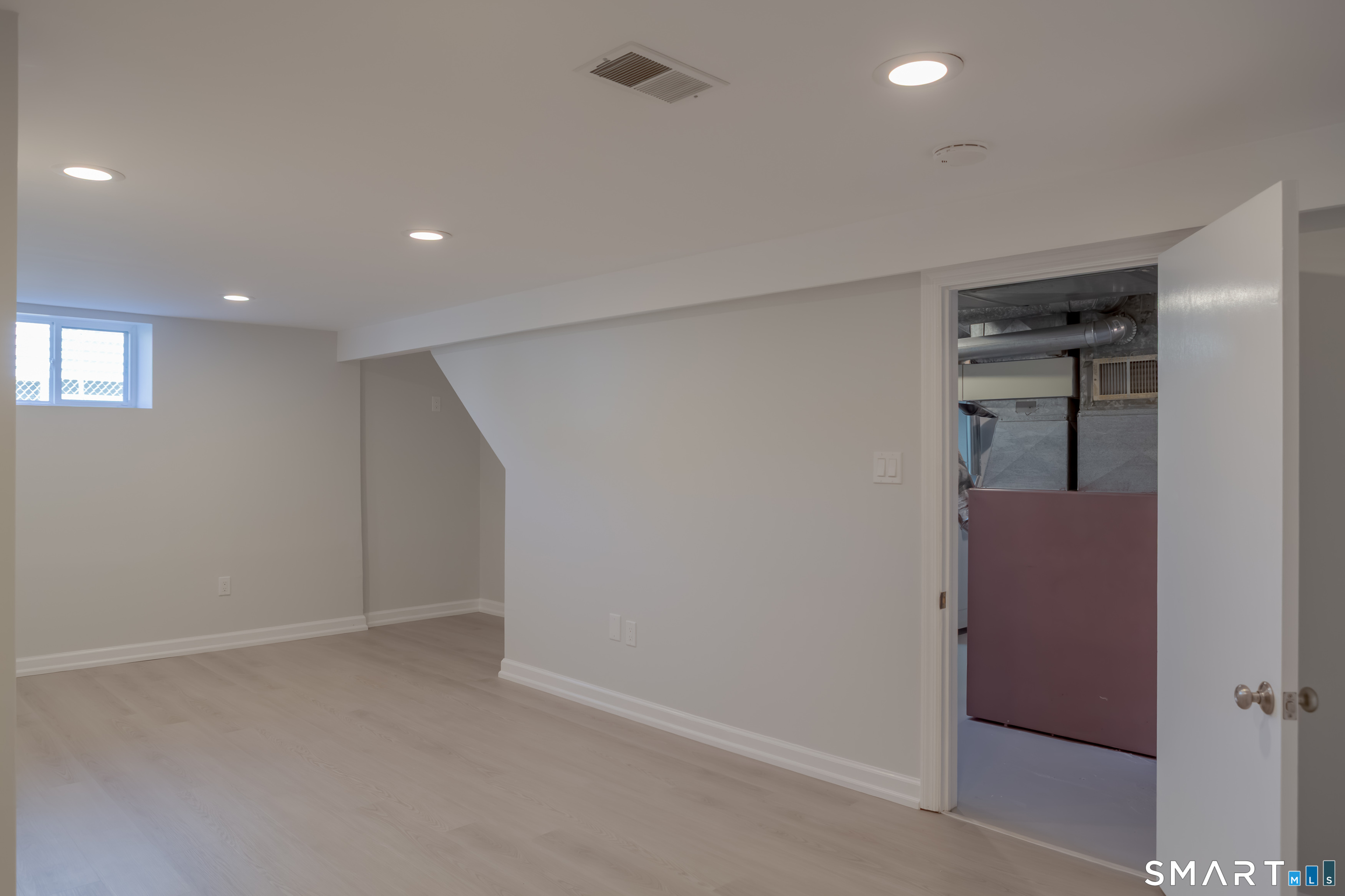 21 Bertrose Avenue Milford CT 06460