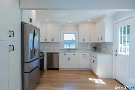 21 Bertrose Avenue Milford CT 06460